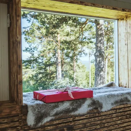 Mountain & Haven & Close To Oslo Stange